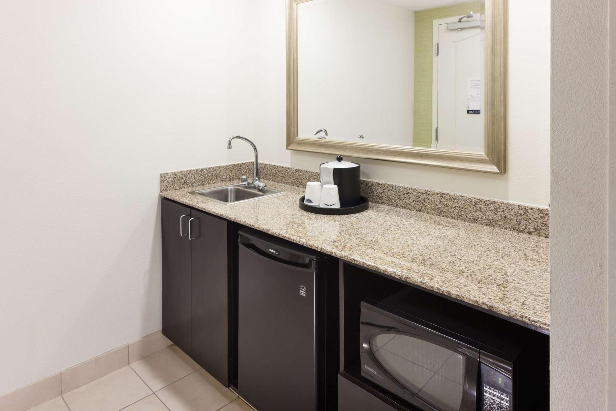 Hampton Inn & Suites Gainesville Downtown Eksteriør bilde