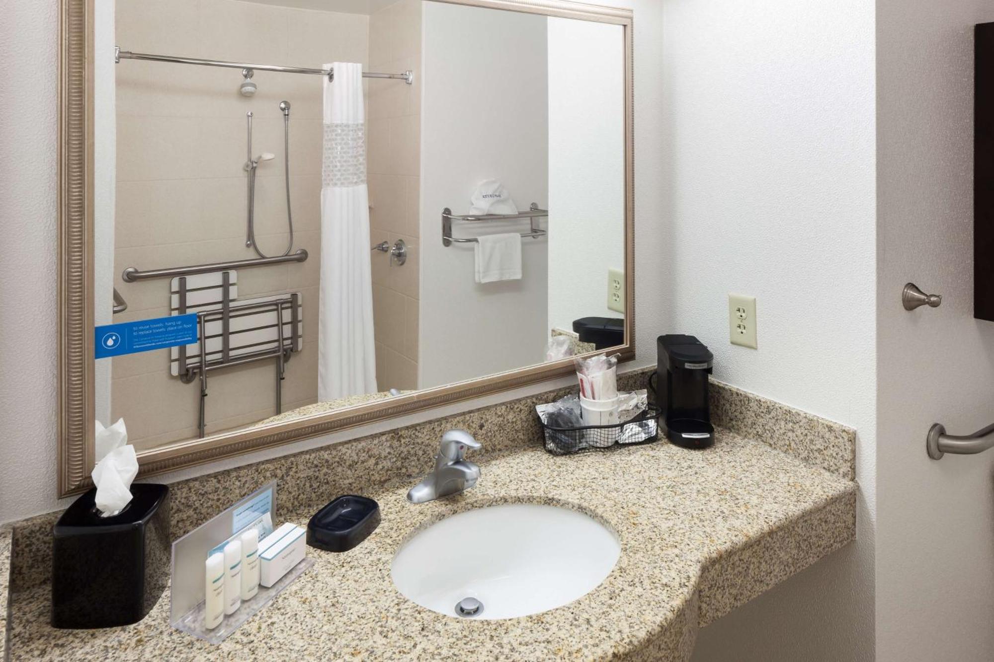 Hampton Inn & Suites Gainesville Downtown Eksteriør bilde