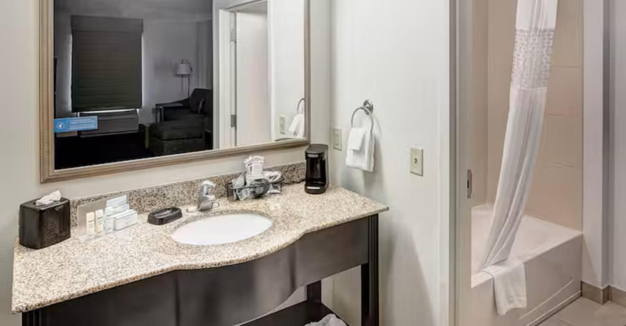 Hampton Inn & Suites Gainesville Downtown Eksteriør bilde