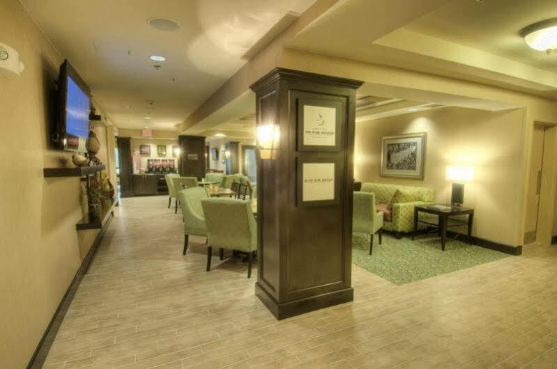 Hampton Inn & Suites Gainesville Downtown Eksteriør bilde